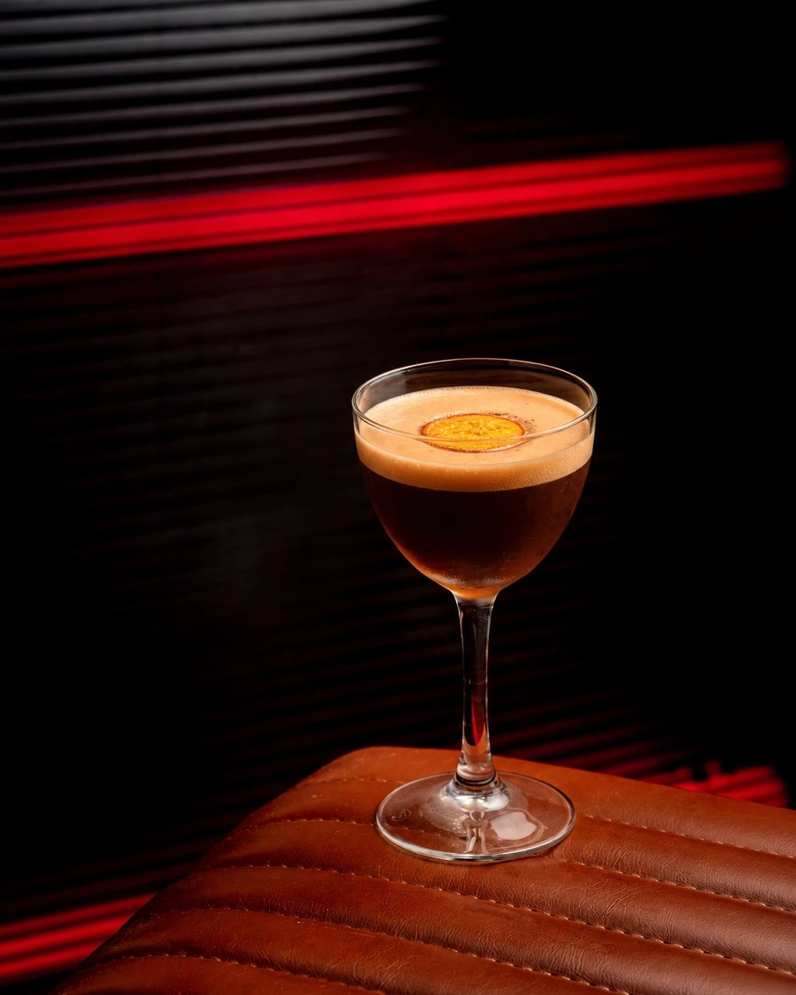 Pantera Negra, drink do Surreal com Campari e jabuticaba